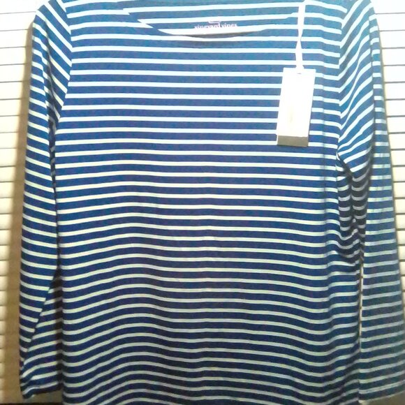 Blouse by vineyard vines. - Picture 2 of 5